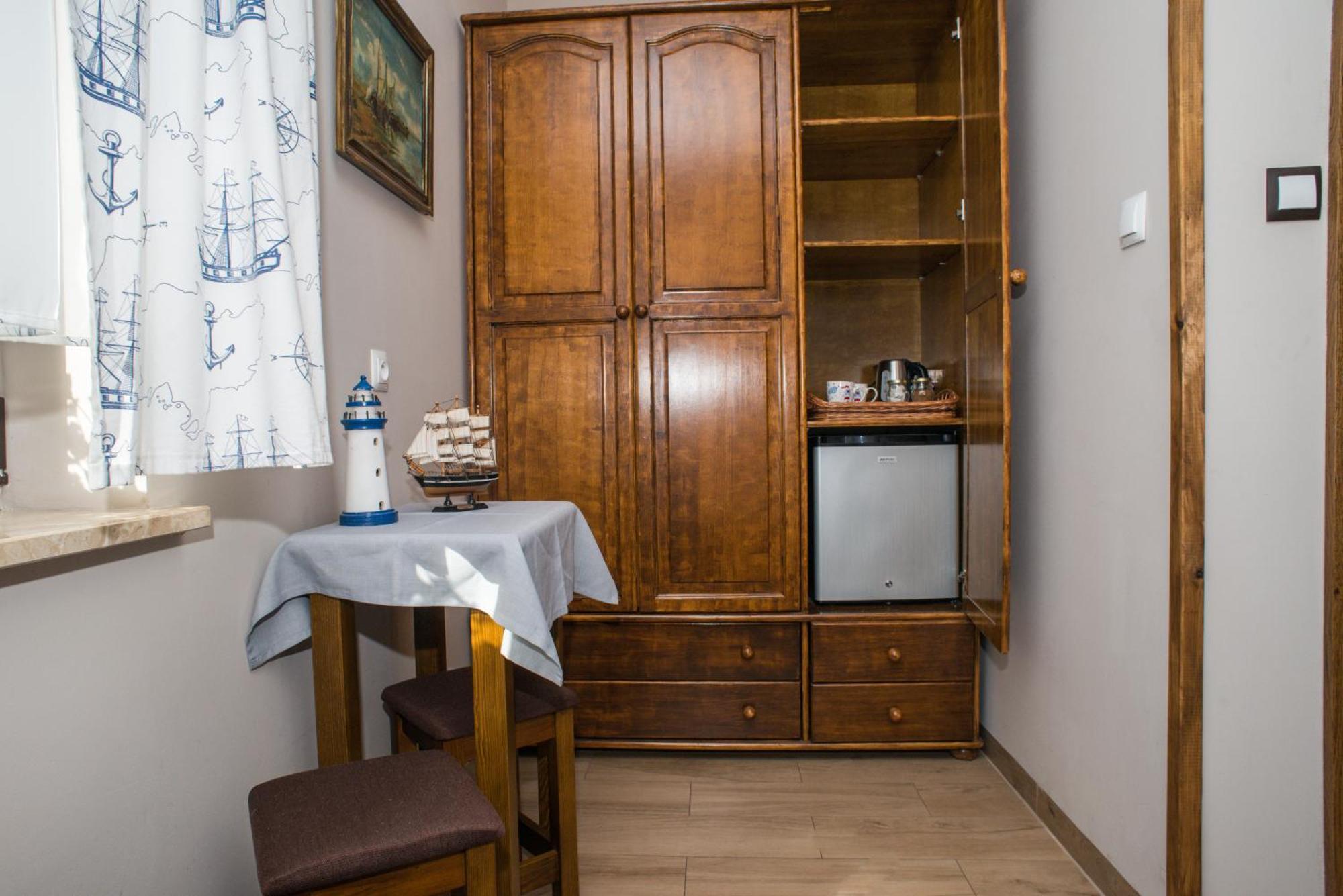 הל Zabytkowy Dom Latarnikow מראה חיצוני תמונה